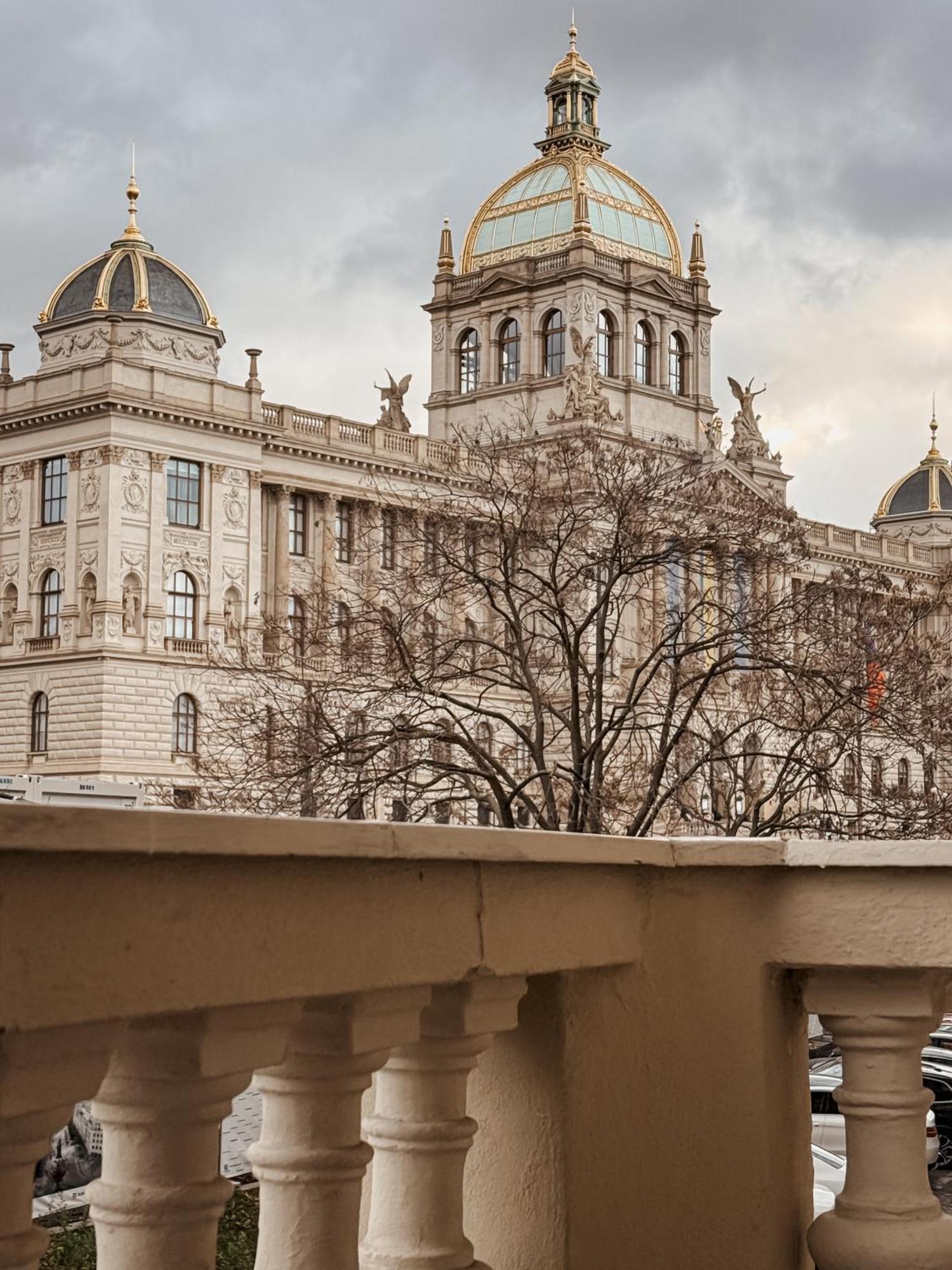 Turnkey I Wenceslas Square Apartments Prag Exterior foto